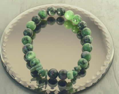 Ruby Zoisite & Sakota Emerald Stretch Bracelet - 7"/17.8cm - Large