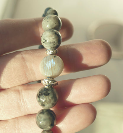 Larvikite, Labradorite & Tibetan Bead Stretch Bracelet - 6.5"/16.5cm - M