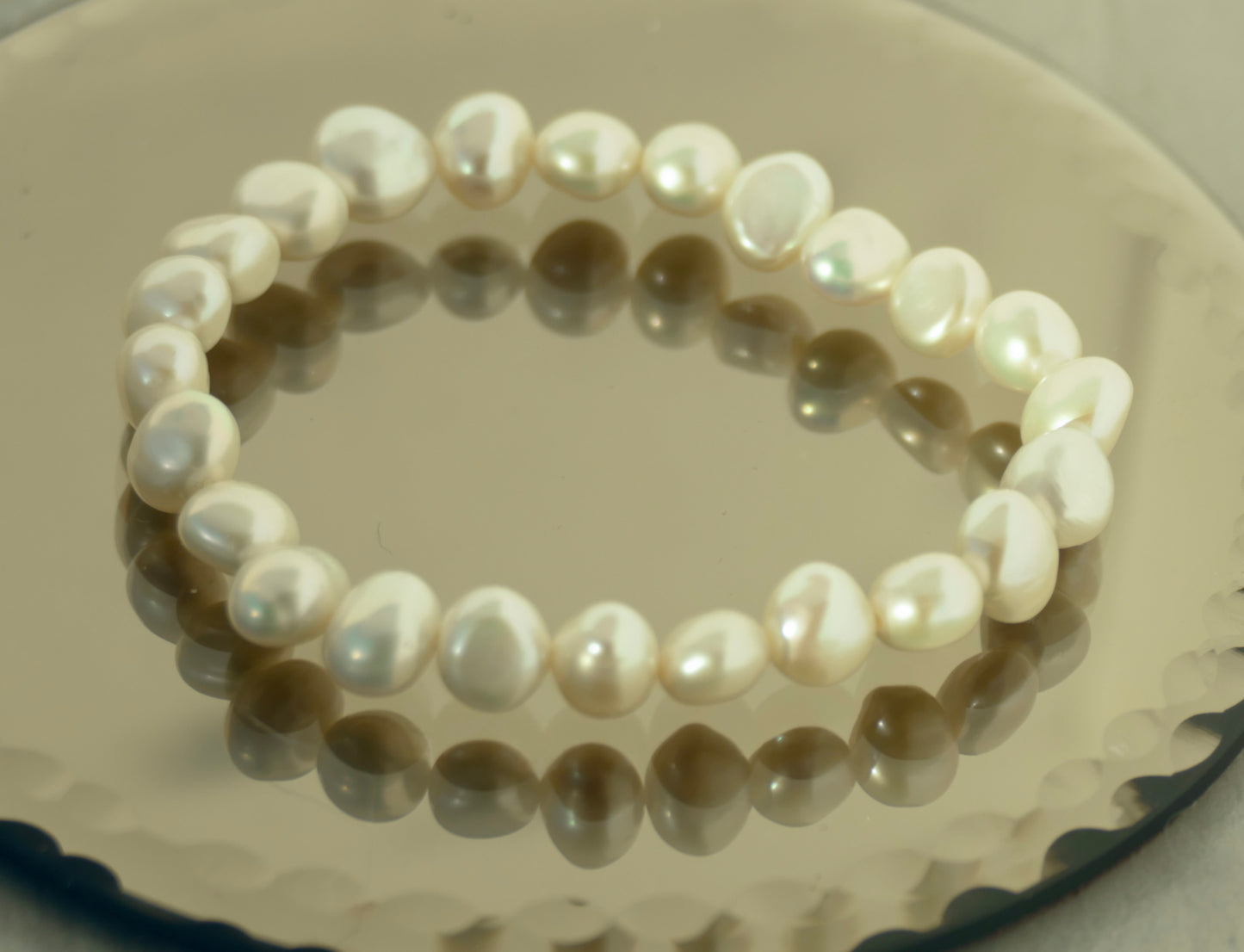 Perfect pearl stretch bracelet 6"/15.2cm-small -