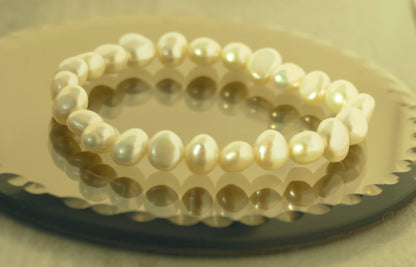 Perfect pearl stretch bracelet 6"/15.2cm-small -