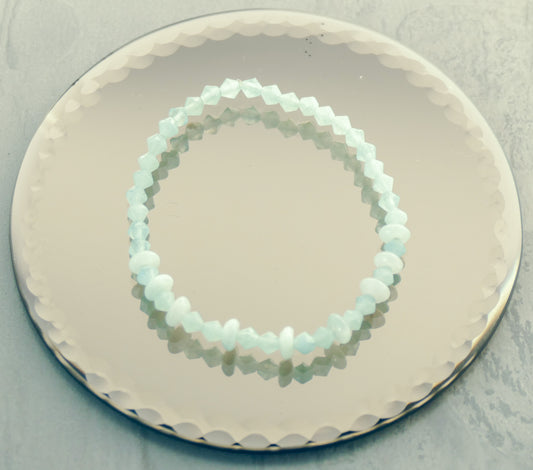 Dainty Aquamarine & Moonstone Stretch Bracelet - 6.5"/16.5cm - Medium