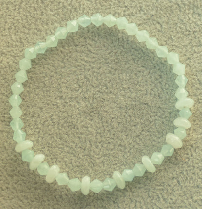 Dainty Aquamarine & Moonstone Stretch Bracelet - 6.5"/16.5cm - Medium